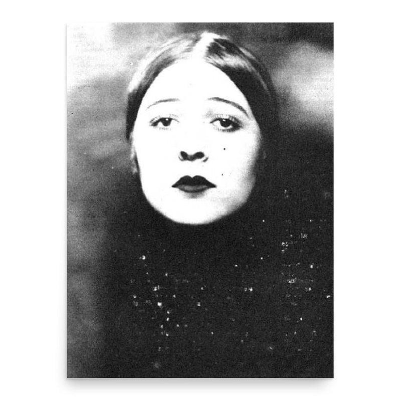 Concha Piquer poster print, in size 18x24 inches.