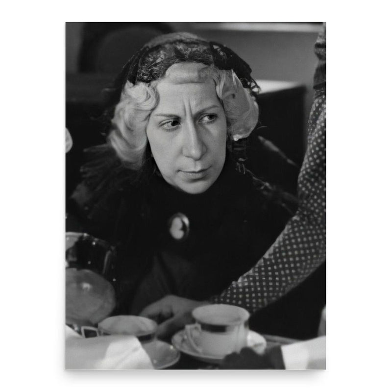 Consuelo Guerrero de Luna poster print, in size 18x24 inches.