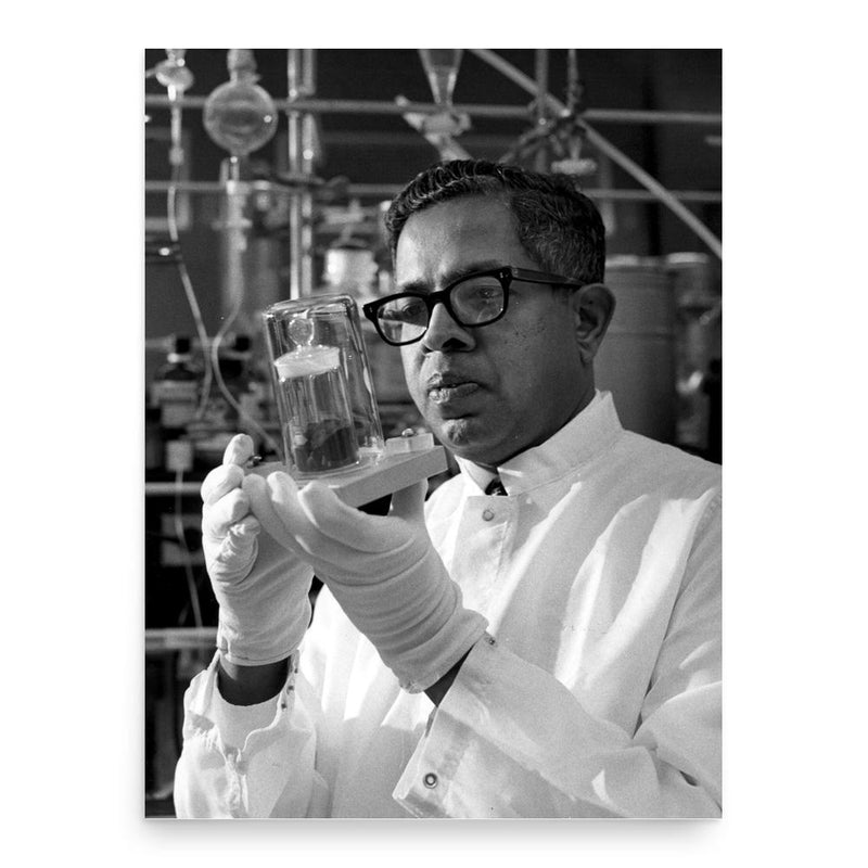 Cyril Ponnamperuma poster print, in size 18x24 inches.