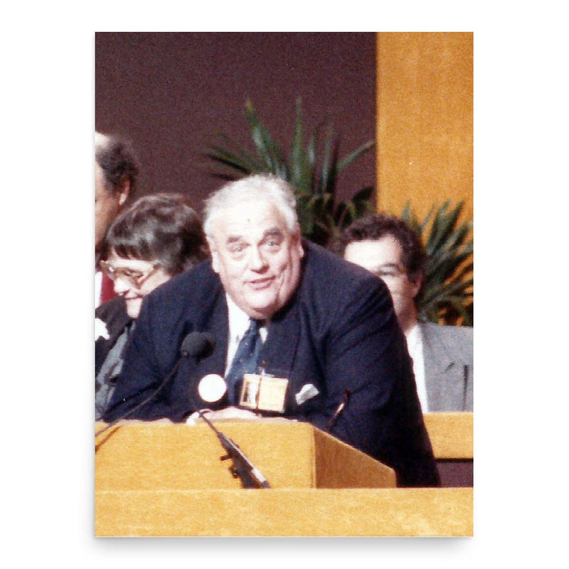Cyril Smith poster print, in size 18x24 inches.