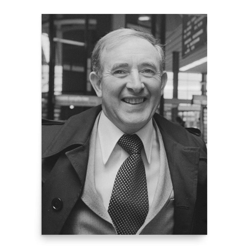 Danny Blanchflower poster print, in size 18x24 inches.