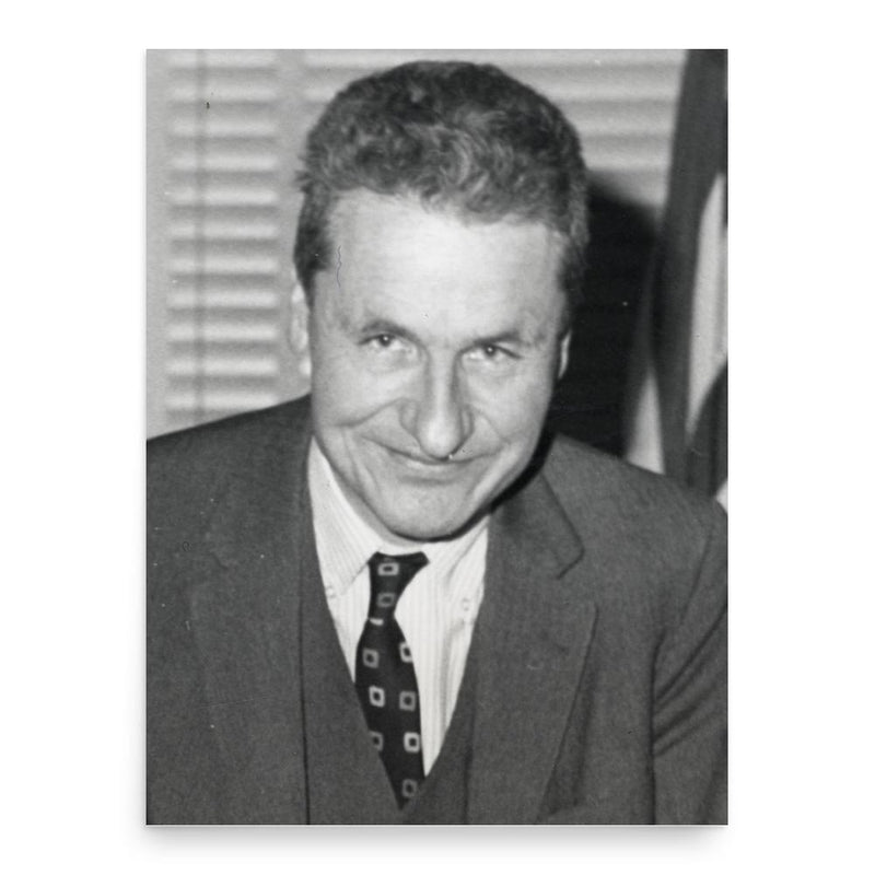 Elliot Forbes poster print, in size 18x24 inches.