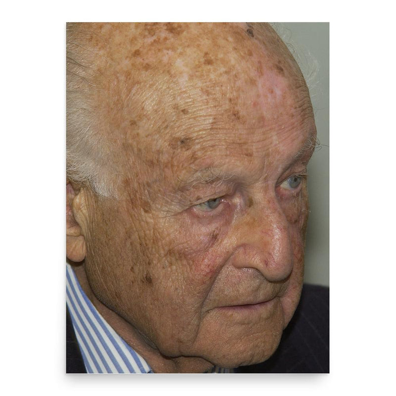 Elliot Philipp poster print, in size 18x24 inches.