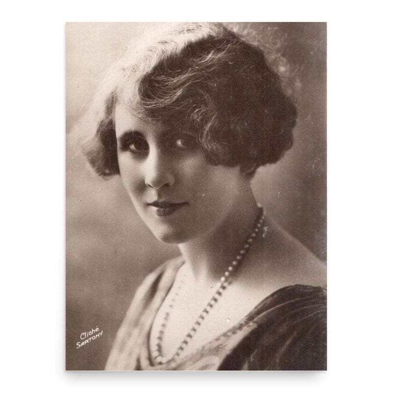 Emmy Lynn poster print, in size 18x24 inches.