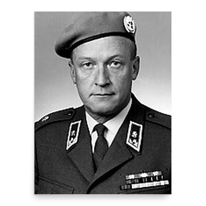 Ensio Siilasvuo poster print, in size 18x24 inches.