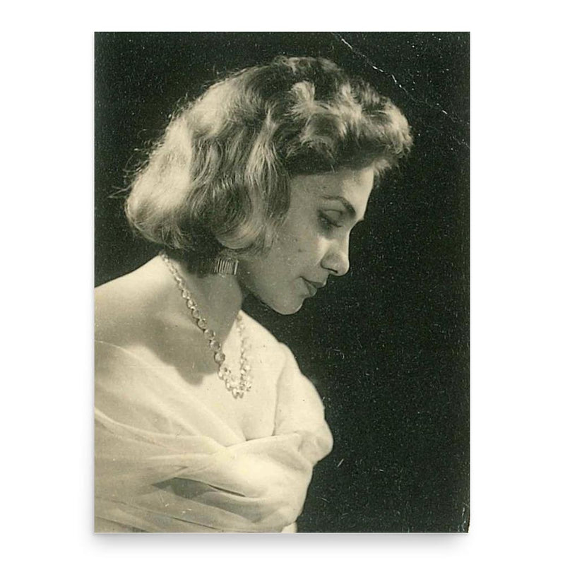 Evelyn Baghtcheban poster print, in size 18x24 inches.