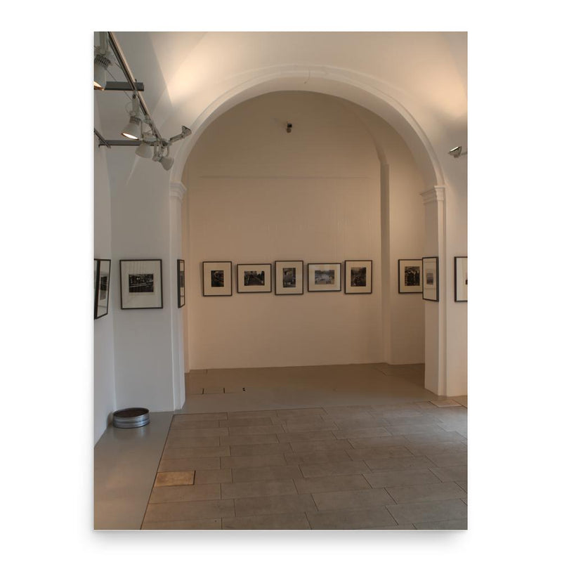 Gerti Deutsch poster print, in size 18x24 inches.