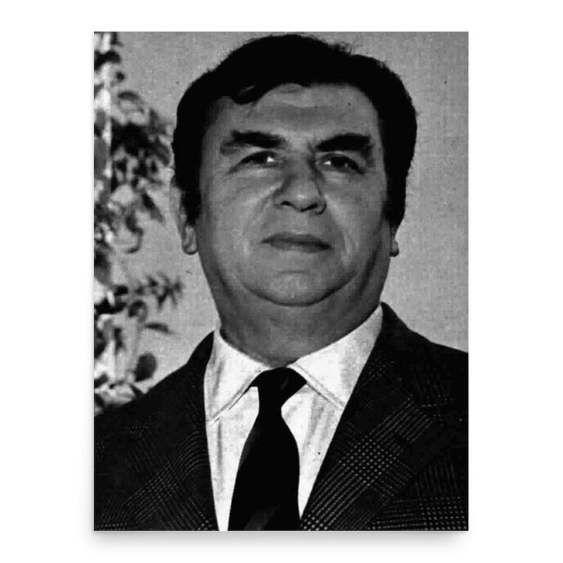 Gino Cervi poster print, in size 18x24 inches.