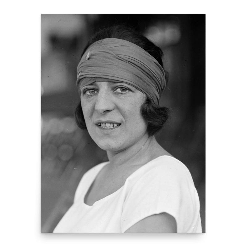 Suzanne Lenglen poster print, in size 18x24 inches.