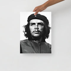 A Che Guevara poster on a plain backdrop in size 12x16”.