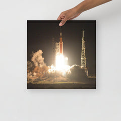 An Artemis 1 poster on a plain backdrop in size 16x16”.