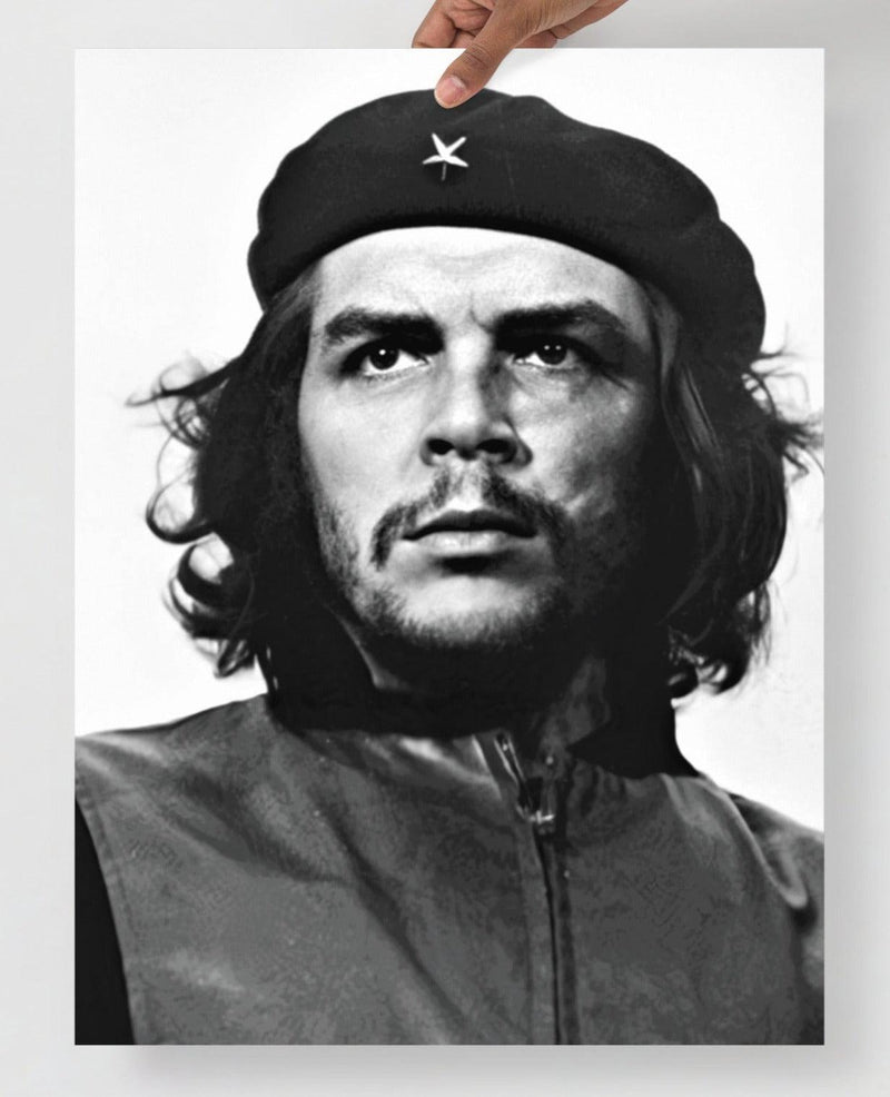 A Che Guevara poster on a plain backdrop in size 18x24”.